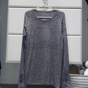 Lululemon grey long sleeve top